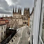 Apartment Atuairehome Vista Catedral De Burgos